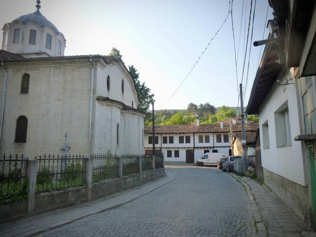 Razsukanova House , Разсукановата Къща 埃伦娜 外观 照片