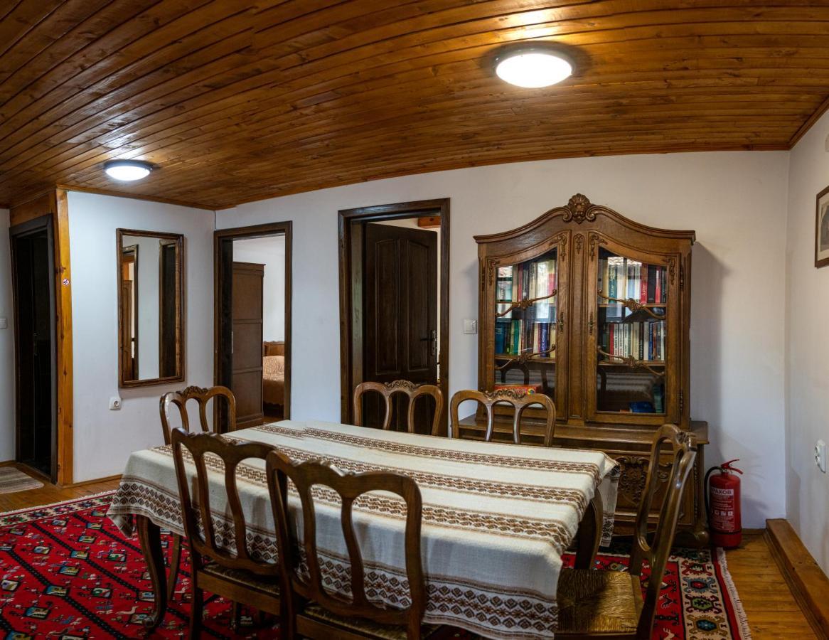 Razsukanova House , Разсукановата Къща 埃伦娜 外观 照片