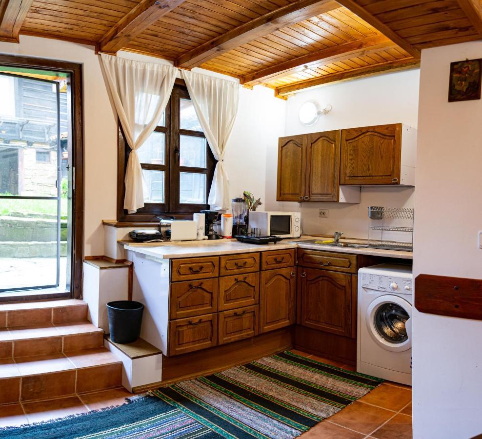 Razsukanova House , Разсукановата Къща 埃伦娜 外观 照片