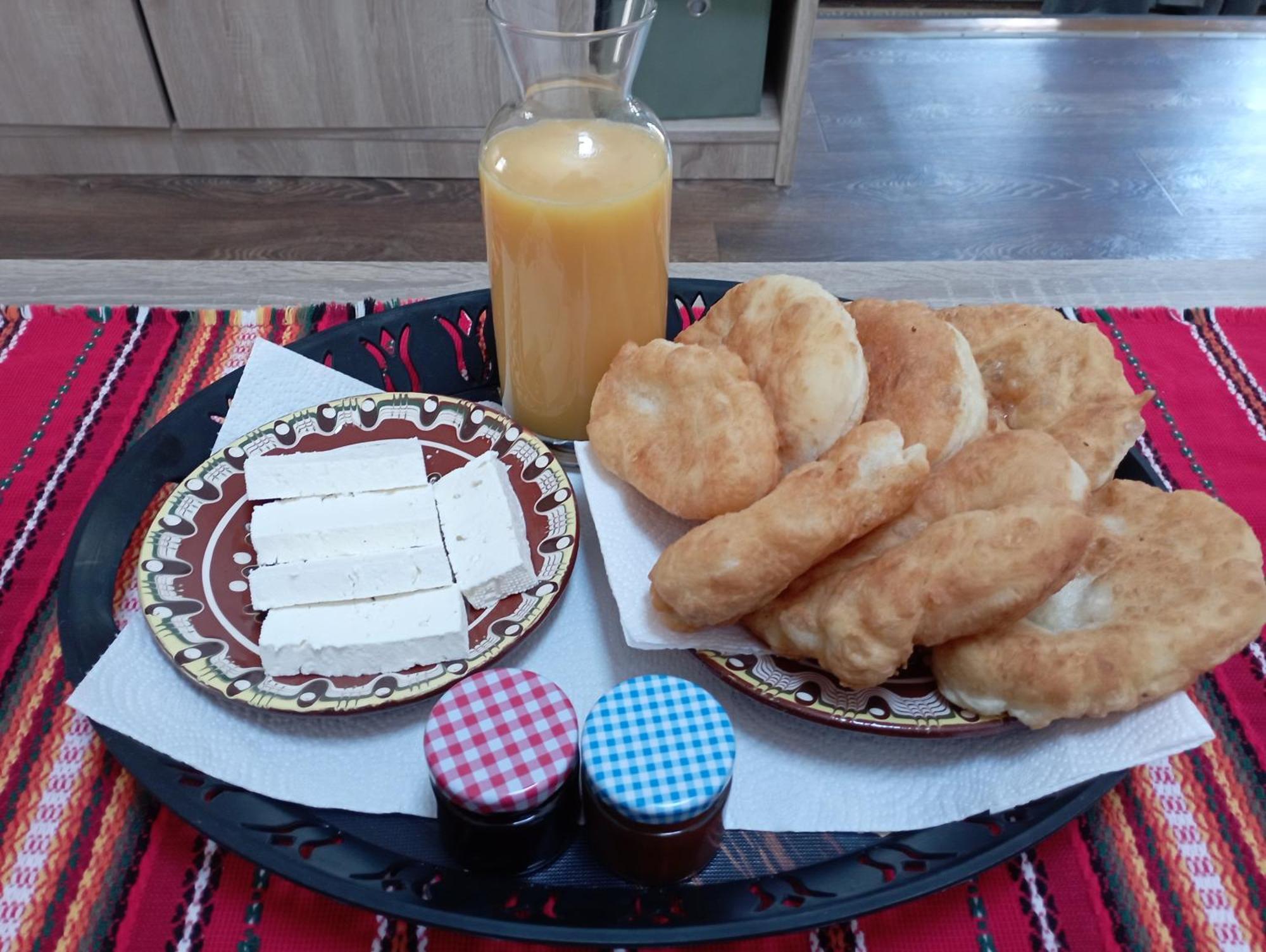 Razsukanova House , Разсукановата Къща 埃伦娜 外观 照片